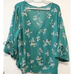 Lily White Plus 2X Floral Blouse Green Boho Bell Sleeve Tie Top V-Neck
